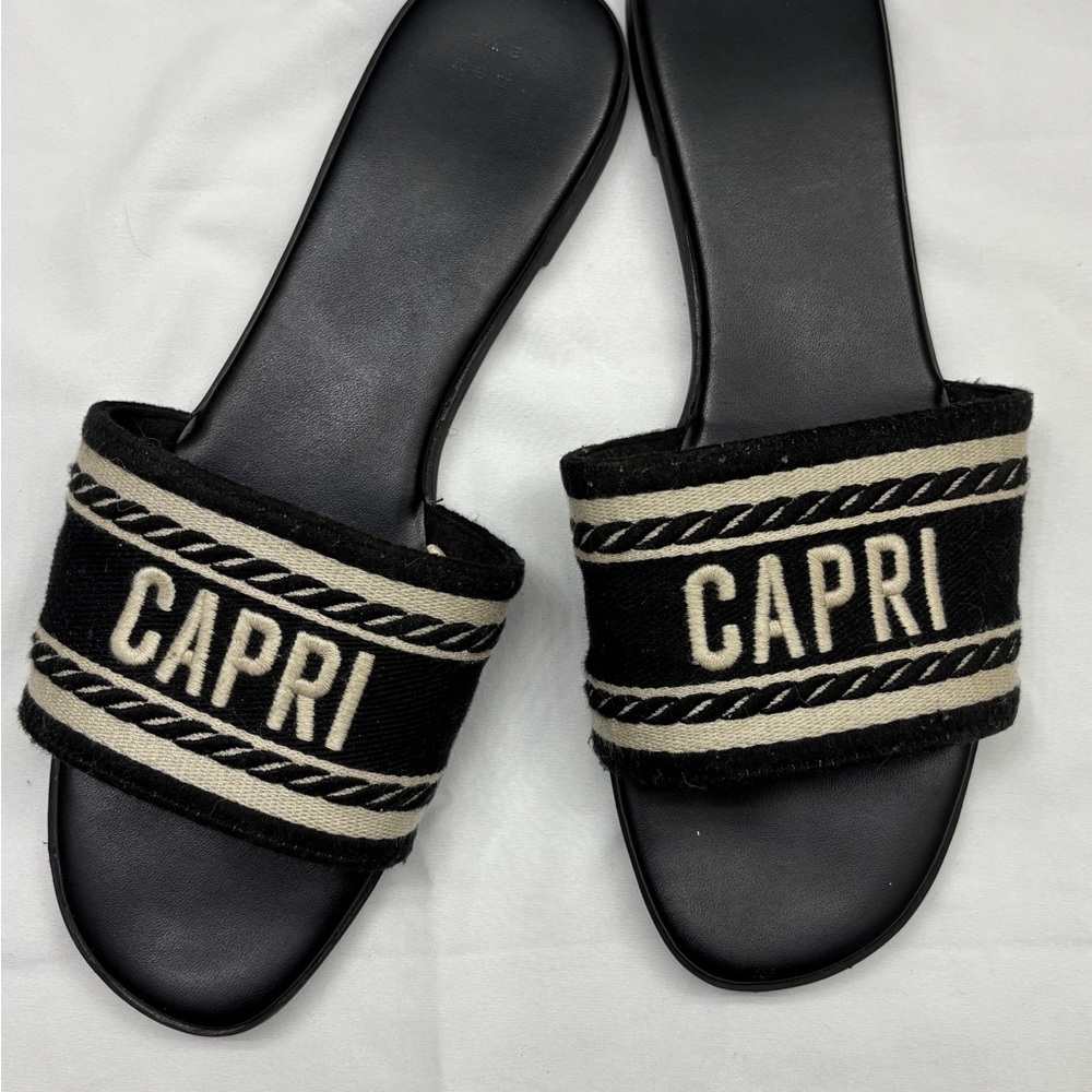 a new day Black and Cream Capri Slide Sandals
